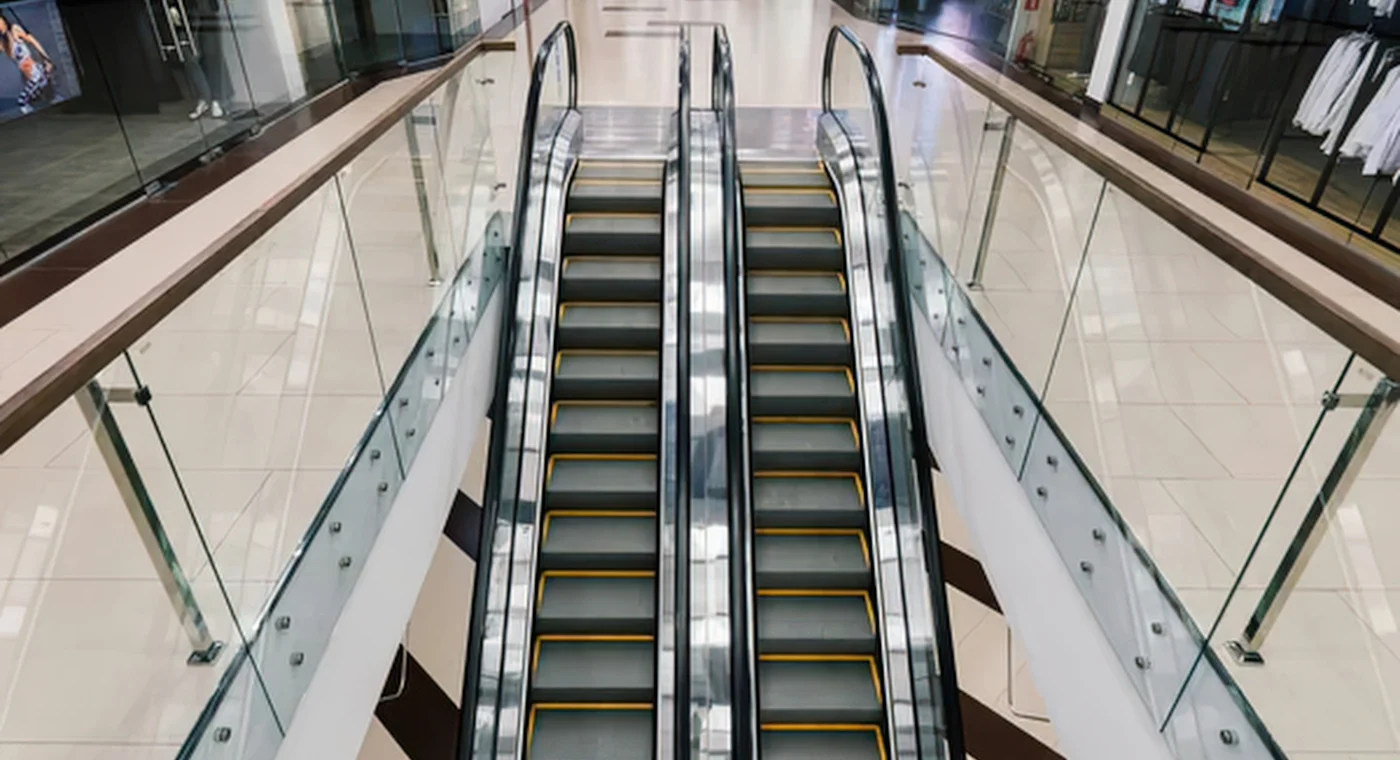 I Need an Elevator for a Shopping Mall